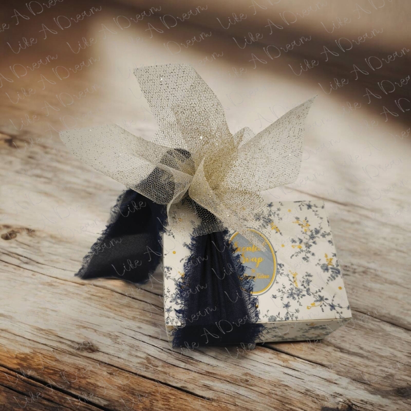 Μπομπονιέρα σαπούνι λουλούδια